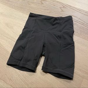 Lululemon Bike Shorts - size 2 in dark grey purple colour